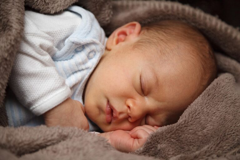 Why Newborn Sleep Is So Confusing—And How to Survive the First Few Months