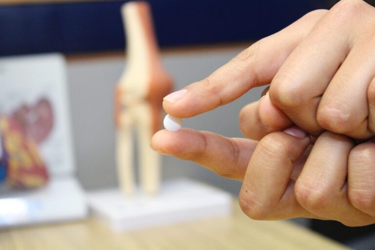 Oral Treatments for Advanced Kidney Cancer: What Patients Should Know