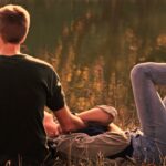 8 Small Moments That Actually Define a Relationship